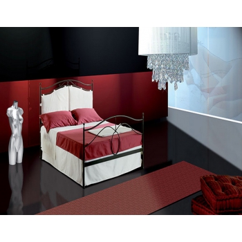 Didone double bed by Pama Letti