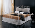 Frigerio double bed by Pama Letti
