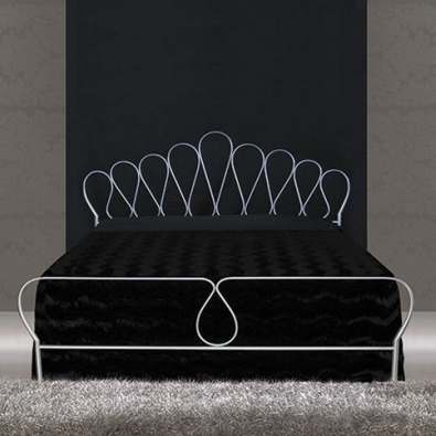 Wrought Iron Bed Paris model by Pama Beds
