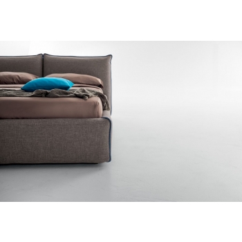 Tonin&#39;s Joy double bed Fabric or eco-leather house