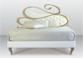 Nausica double bed by Pama Letti