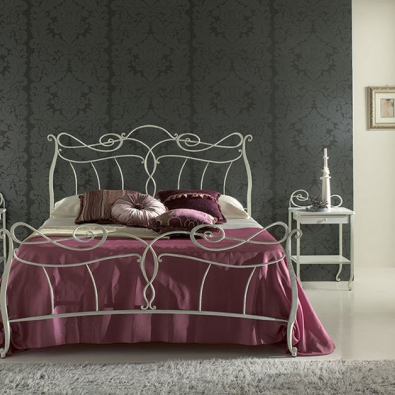 Paris double bed by Pama Letti