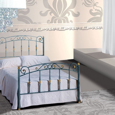 Sole bed for one and a half by Pama Letti