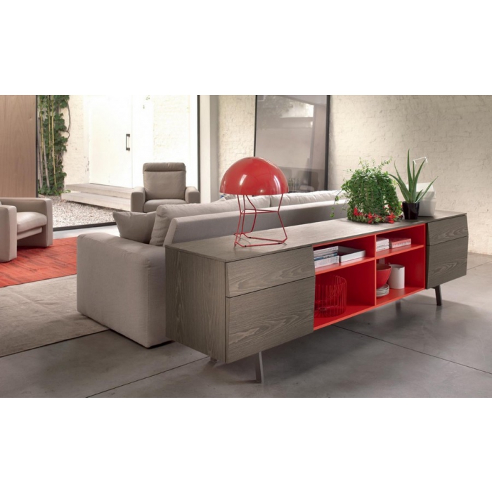 Madia Amsterdam by Bontempi an elegant piece of furniture for your living room
