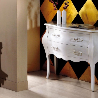 Nina Classic Chest of Drawers 