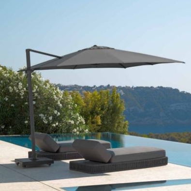 Marte fabric parasol from the Parasol line by garden Talents