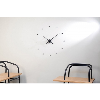 OJ clock by Nomon