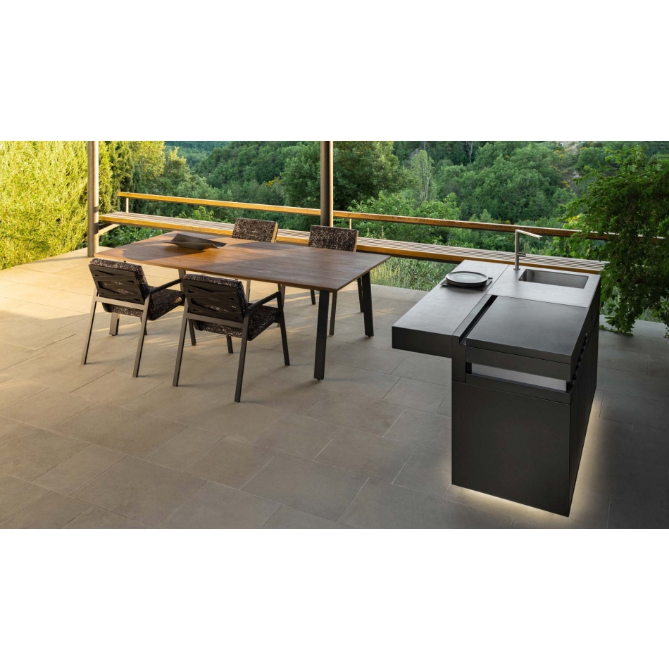 Cottage dining armchair by Talenti