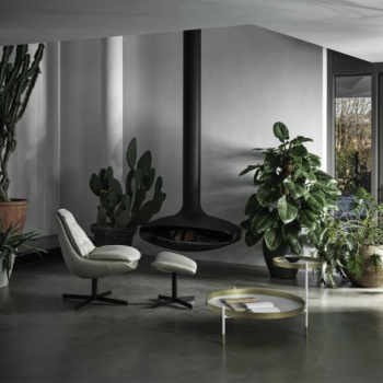 Daya leather armchair by Bontempi