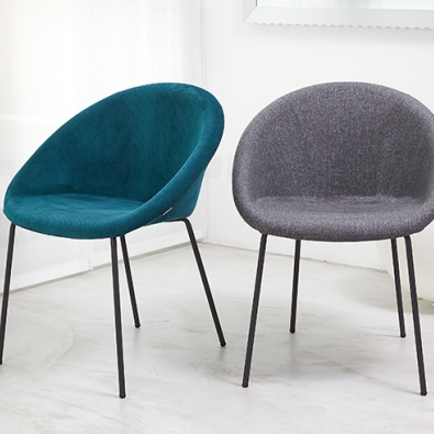 Gio chair with armrests in stackable technopolymer Scab Design