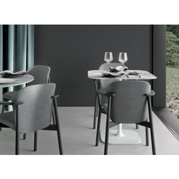 Natural Finn armchair with Scab Design armrests