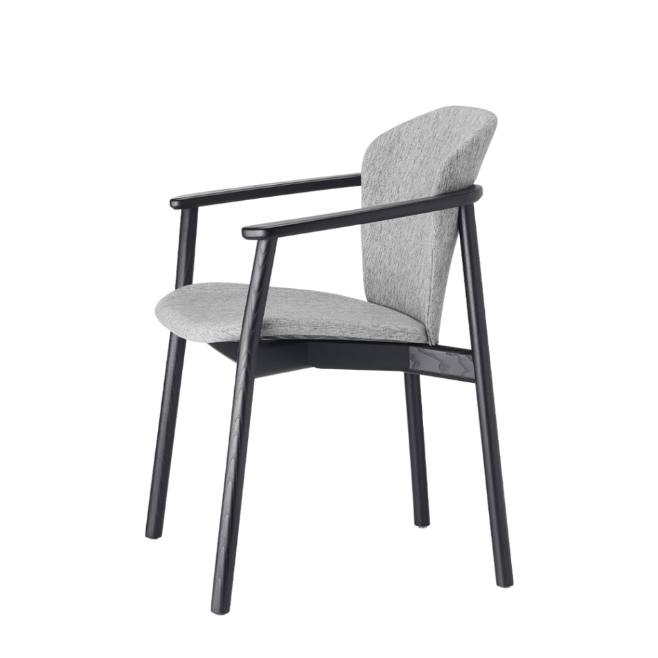 Natural Finn armchair with armrests by Scab Design