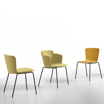 Calla PM armchair in polypropylene or padded