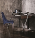 Elegant Zac desk by Bontempi with wooden top and steel structure