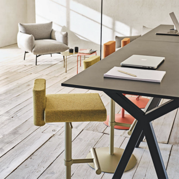 Dama desk with metal structure by Midj