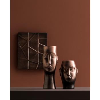 Amal sculpture by Adriani & Rossi