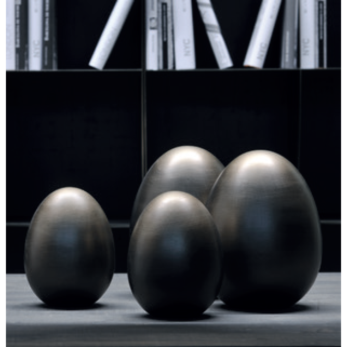 Sculpture Ovo 35 by Adriani & Rossi