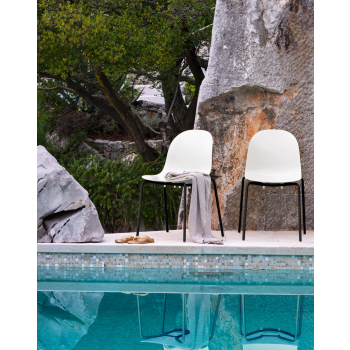 Academy CB1671-E chair by Connubia