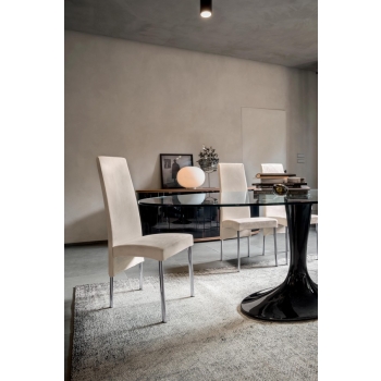 Charonne chair from Tonin Casa coated in leather eco-leather or fabric