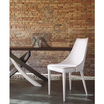 Clara chair by Bontempi in eco-leather