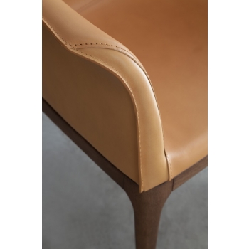Chair with leather frame covered with leather, leather or leather Mivida Di Tonin Casa
