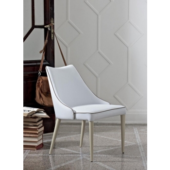 Clare chair by Bontempi