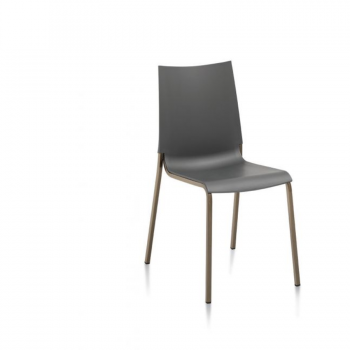 Eva Bontempi chair in polypropylene for outdoor and indoor use 