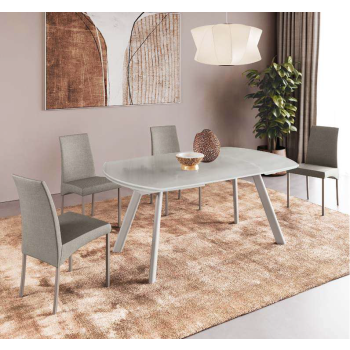 Upholstered chair Elias by Ingenia Bontempi