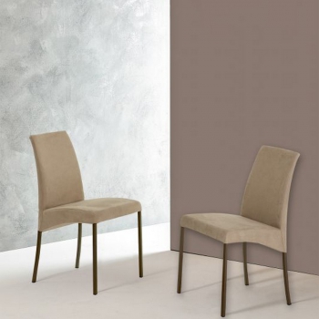 Upholstered chair Elias by Ingenia Bontempi