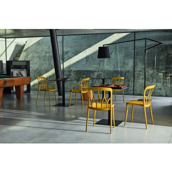 Galaxy polypropylene stackable chair by Bontempi
