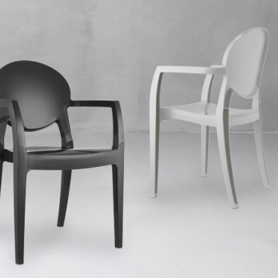 Igloo chair in glossy technopolymer Scab design