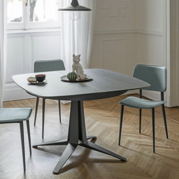 Apelle chair by Midj