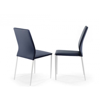 Kendra Ingenia Bontempi chair in faux leather