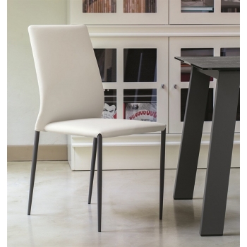 Kendra Ingenia Bontempi chair in faux leather