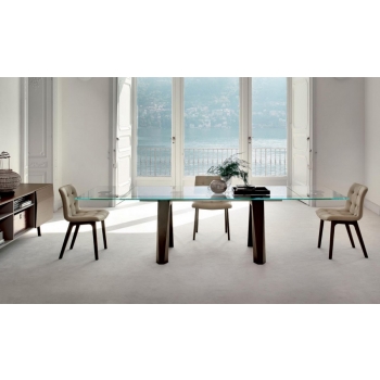 Kuga chair by Bontempi with metal legs in wood