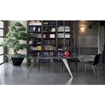 Kuga chair by Bontempi with metal legs in wood