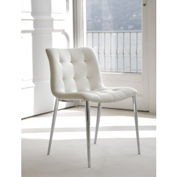 Bontempi Kuga chair in leather or imitation leather with metal legs