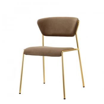 Lisa chair with padded seat and backrest by Scab Design