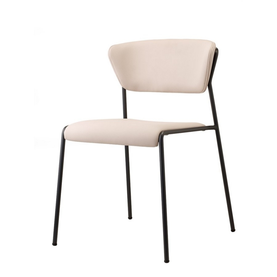 Lisa chair with padded seat and backrest by Scab Design