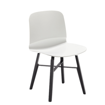 Liù chair in metal, wood, covered in fabric, leather, leather with horizontal stitching or wrinkles,