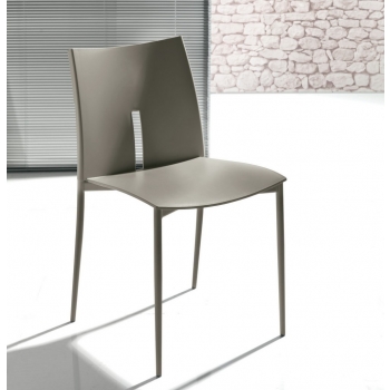 Lyra Ingenia Bontempi stackable chair