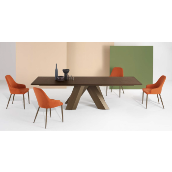 Matilda chair by Ingenia Bontempi