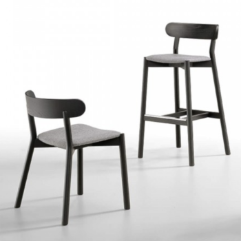 Montera SL TS wooden chair covered in fabric or leather by Midj