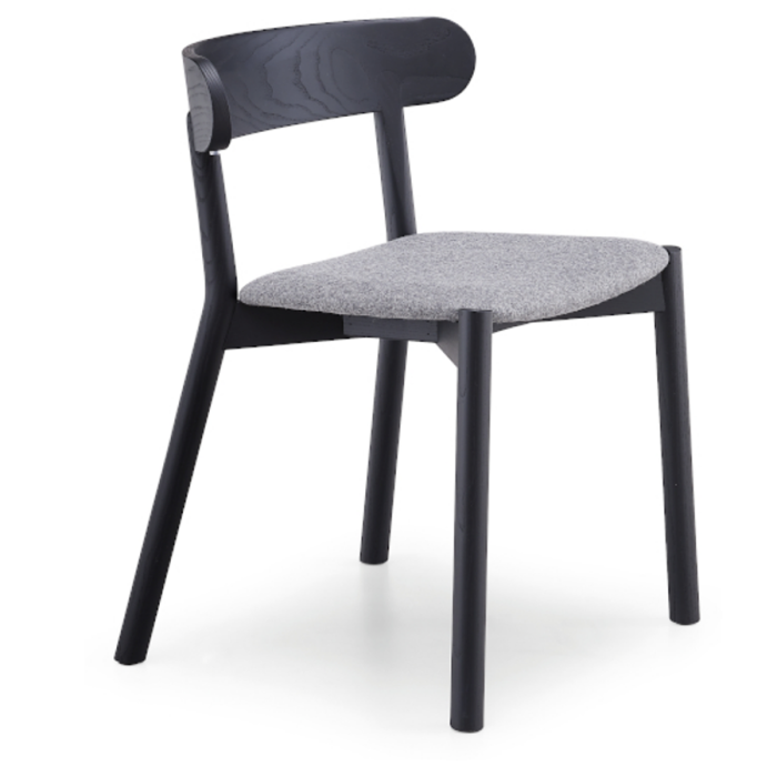Montera SL TS wooden chair covered in fabric or leather by Midj