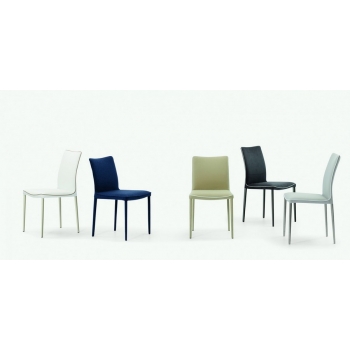 Nata chair by Bontempi in padded and upholstered steel