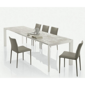 Nata chair by Bontempi in padded and upholstered steel