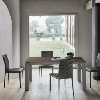 Nata chair by Bontempi in padded and upholstered steel