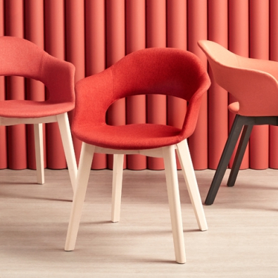 Natural Lady B Pop chair Scab design