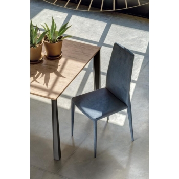 Nubia Ingenia Bontempi chair in faux leather