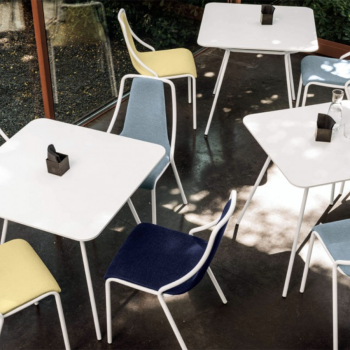 Ola metal chair for indoor and outdoor stacking by Midj